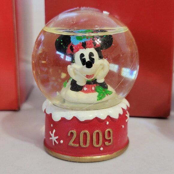 Vintage Christmas Miniature Disney Mickey Mouse Snow Globes Made for JC Penney - Picture 9 of 13